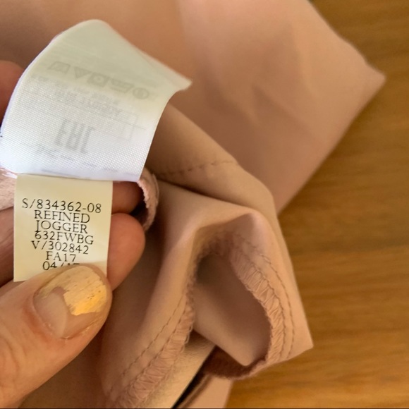 GAP pale pink jogger pants - Picture 10 of 11